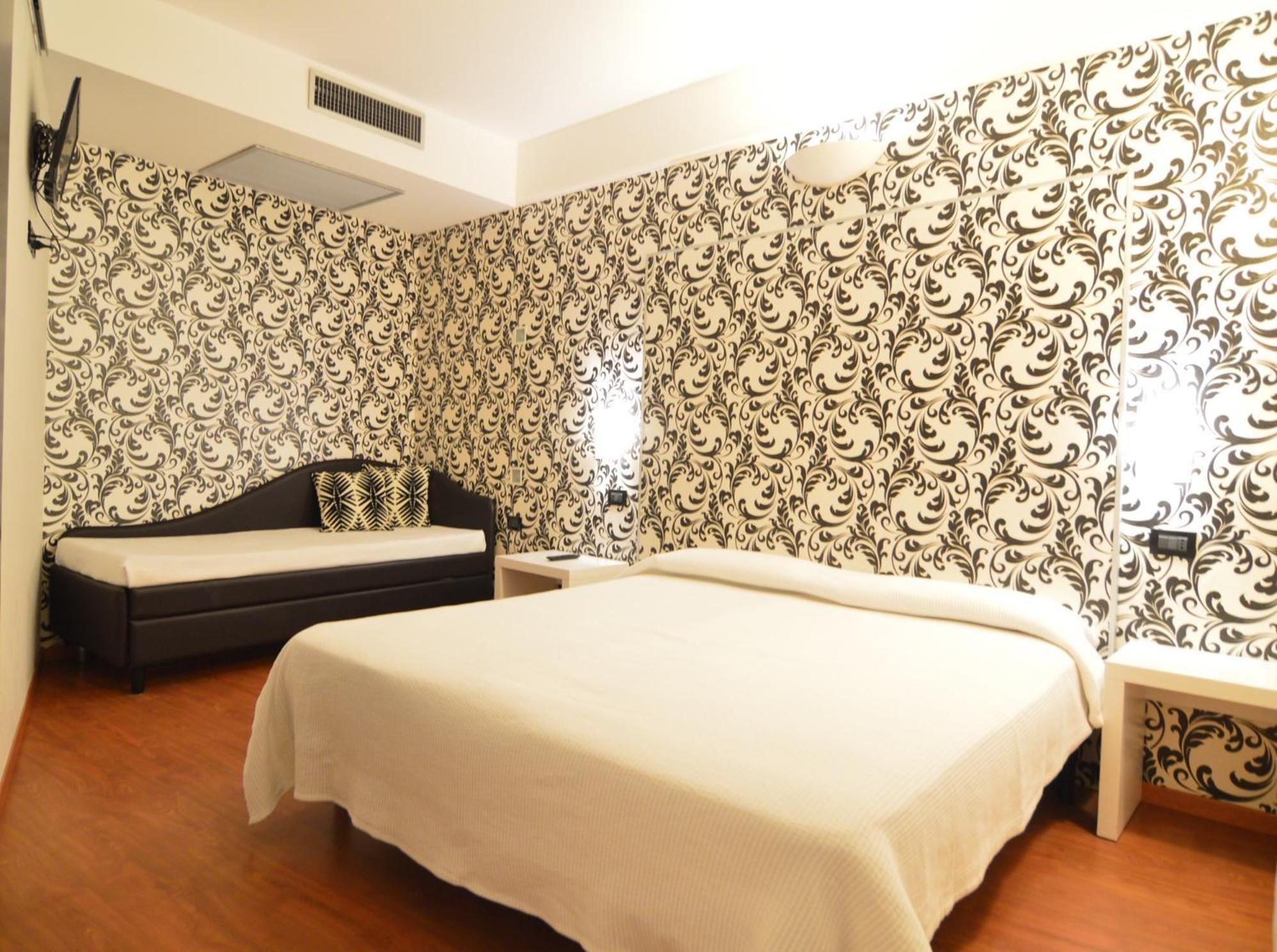 Hotel Villa Marina Wellness Spa Римини Екстериор снимка